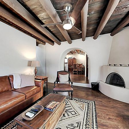 Pueblo Revival Villa Taos Luaran gambar